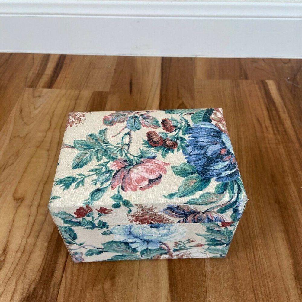 Vintage Fabric Covered Floral Index Cards Holder Box Cottagecore Decor USA Made